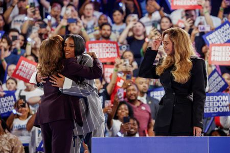 tagreuters.com2024binary_LYNXMPEK9P01L-VIEWIMAGE