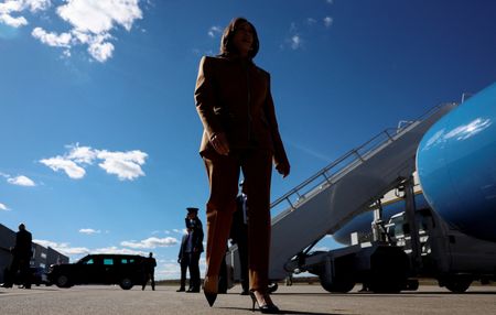 tagreuters.com2024binary_LYNXMPEK9P0CV-VIEWIMAGE