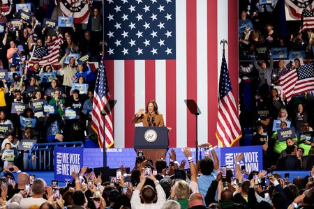 tagreuters.com2024binary_LYNXMPEK9P0DX-VIEWIMAGE