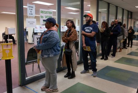 tagreuters.com2024binary_LYNXMPEKA30NV-VIEWIMAGE