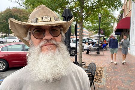 tagreuters.com2024binary_LYNXMPEKA30O4-VIEWIMAGE