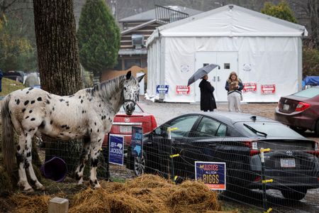 tagreuters.com2024binary_LYNXMPEKA70GZ-VIEWIMAGE