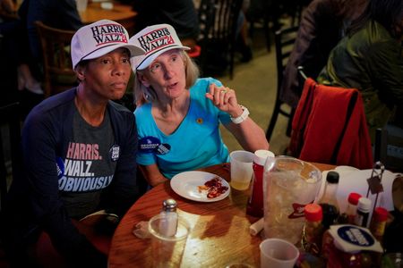 tagreuters.com2024binary_LYNXMPEKA70HB-VIEWIMAGE