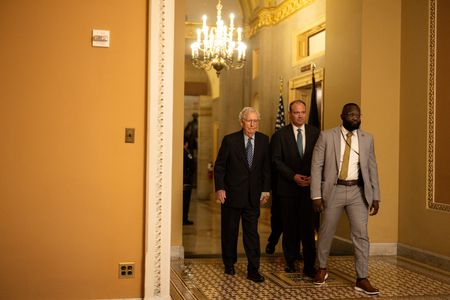 tagreuters.com2024binary_LYNXMPEKB910G-VIEWIMAGE