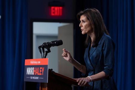 tagreuters.com2024binary_LYNXNPEK1J0SU-VIEWIMAGE