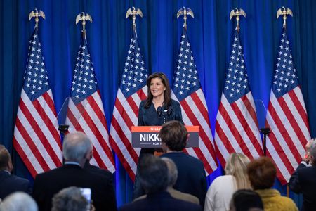 tagreuters.com2024binary_LYNXNPEK1J0SV-VIEWIMAGE