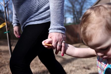 tagreuters.com2024binary_LYNXNPEK1N074-VIEWIMAGE