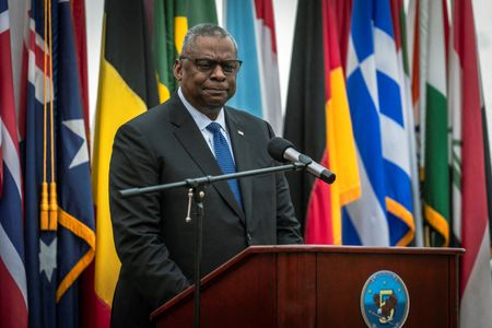 tagreuters.com2024binary_LYNXNPEK1P0NL-VIEWIMAGE