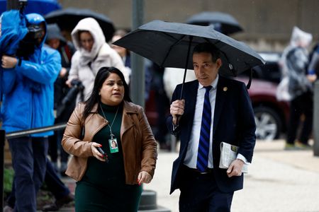 tagreuters.com2024binary_LYNXNPEK1R0OU-VIEWIMAGE