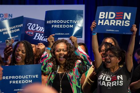 tagreuters.com2024binary_LYNXNPEK3C00Q-VIEWIMAGE