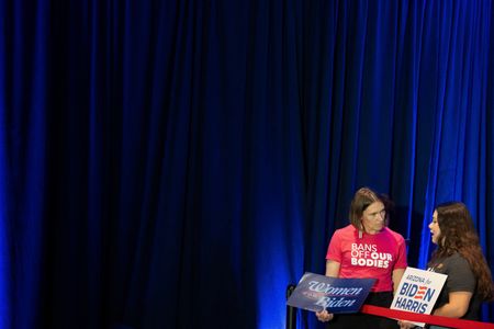 tagreuters.com2024binary_LYNXNPEK3C00T-VIEWIMAGE