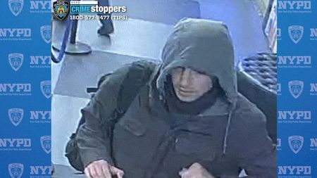 tagreuters.com2024binary_LYNXNPEKB40WX-VIEWIMAGE