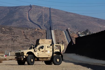 tagreuters.com2024binary_LYNXNPEKB5009-VIEWIMAGE