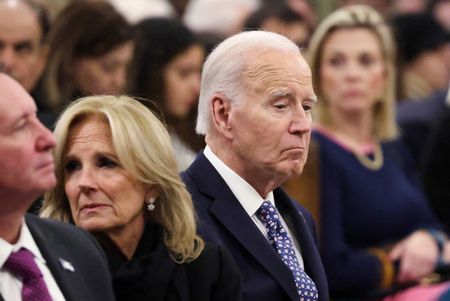 tagreuters.com2025binary_LYNXMPEL0601H-VIEWIMAGE