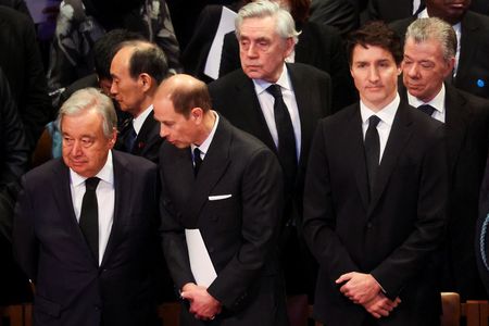 tagreuters.com2025binary_LYNXMPEL080QV-VIEWIMAGE