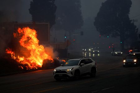 tagreuters.com2025binary_LYNXMPEL080YR-VIEWIMAGE