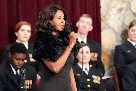 tagreuters.com2025binary_LYNXMPEL080ZR-VIEWIMAGE