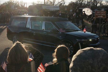 tagreuters.com2025binary_LYNXMPEL080ZT-VIEWIMAGE