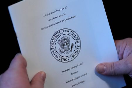 tagreuters.com2025binary_LYNXMPEL080ZU-VIEWIMAGE