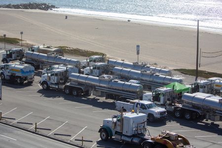 tagreuters.com2025binary_LYNXMPEL0C0TI-VIEWIMAGE