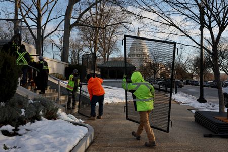 tagreuters.com2025binary_LYNXMPEL0E0MH-VIEWIMAGE