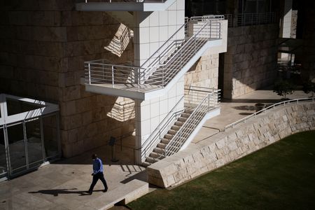 tagreuters.com2025binary_LYNXMPEL0E15G-VIEWIMAGE