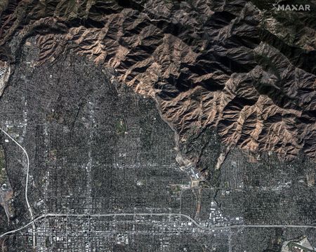 tagreuters.com2025binary_LYNXMPEL0G0EQ-VIEWIMAGE