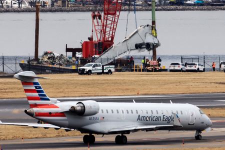 tagreuters.com2025binary_LYNXMPEL140W5-VIEWIMAGE