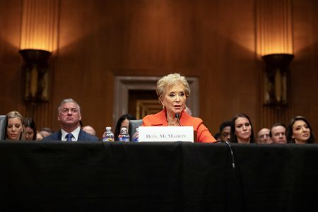 tagreuters.com2025binary_LYNXMPEL1C0TQ-VIEWIMAGE