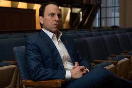 tagreuters.com2025binary_LYNXMPEL2802Y-VIEWIMAGE