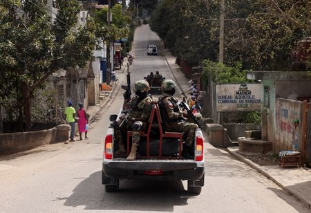 tagreuters.com2025binary_LYNXMPEL2I0Q9-VIEWIMAGE