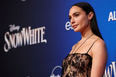 tagreuters.com2025binary_LYNXMPEL2J0DX-VIEWIMAGE