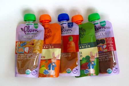 tagreuters.com2025binary_LYNXMPEL3F0E3-VIEWIMAGE