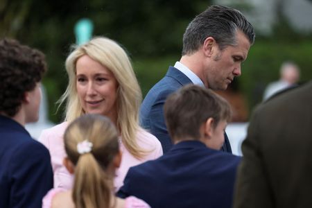 tagreuters.com2025binary_LYNXMPEL3K0K6-VIEWIMAGE