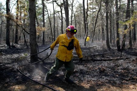 tagreuters.com2025binary_LYNXMPEL3M109-VIEWIMAGE