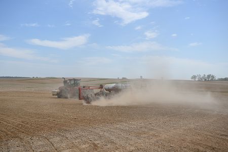 tagreuters.com2025binary_LYNXMPEL3N0I9-VIEWIMAGE