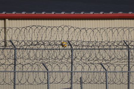 tagreuters.com2025binary_LYNXMPEL3N0IC-VIEWIMAGE