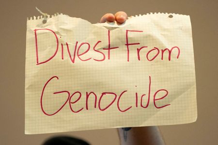 tagreuters.com2025binary_LYNXMPEL4602F-VIEWIMAGE