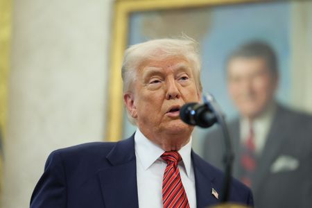 tagreuters.com2025binary_LYNXMPEL470YP-VIEWIMAGE