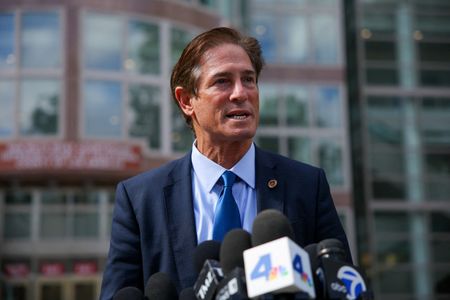 tagreuters.com2025binary_LYNXMPEL4C0XV-VIEWIMAGE