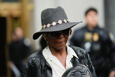 tagreuters.com2025binary_LYNXMPEL4D0VY-VIEWIMAGE