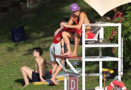 tagreuters.com2025binary_LYNXMPEL4E16S-VIEWIMAGE