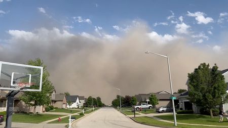 tagreuters.com2025binary_LYNXMPEL4G02P-VIEWIMAGE