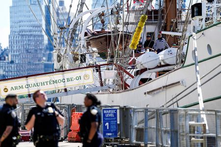 tagreuters.com2025binary_LYNXMPEL4I12F-VIEWIMAGE