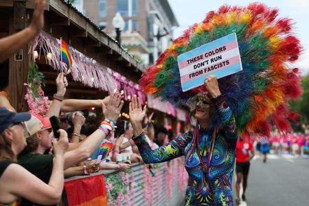 tagreuters.com2025binary_LYNXMPEL560A3-VIEWIMAGE