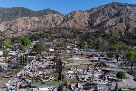 tagreuters.com2025binary_LYNXMPEL580AG-VIEWIMAGE