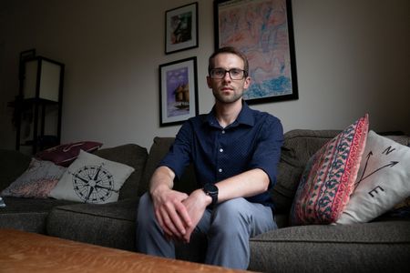 tagreuters.com2025binary_LYNXMPEL580GW-VIEWIMAGE