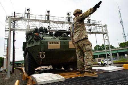 tagreuters.com2025binary_LYNXMPEL580TE-VIEWIMAGE