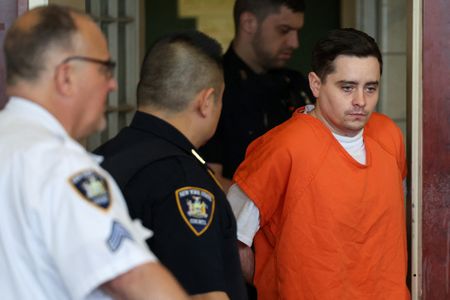 tagreuters.com2025binary_LYNXMPEL5A0VX-VIEWIMAGE