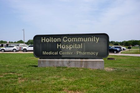 tagreuters.com2025binary_LYNXMPEL5C0NY-VIEWIMAGE